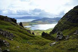 Kevin casper opublikował ten obraz „szkocja krajobraz wsi na licencji domeny publicznej. Zdjecia Wzgorze Storr Wyspa Skye Krajobraz Szkocja