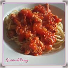 Pour 4 Pers 7 Pp Pour 150 Gr De Pates Cuites 2 Cc D Huile D Olive 1 Gousse D Ail Emincee Oignon 2 Petites Boites De To Plat Vegetarien Repas Facile Cuisine