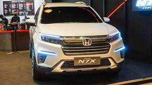 Dengan lampu led memanjang di sisi atas sampai bagian samping. Honda N7x 7 Seater Crossover Concept Detailed In First Look Walkaround