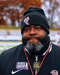 Check out the highlights of the game between Wayne Memorial and Warren De  La Salle at the Horatio Williams Foundation Freedom Classic