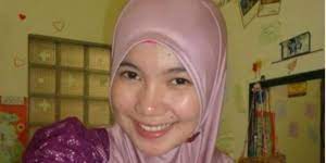 Milik saya adalah orang yang jauh lebih baik daripada selebritas. Fera Bagiku Keluarga Adalah Segalanya Dream Co Id