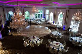 Celebrations By Christina Danny Kash Photography Flowers By Danielle Llc Aria Wedding Banquet Facility By Villa Wedding Venues Wedding Banquet Facilities