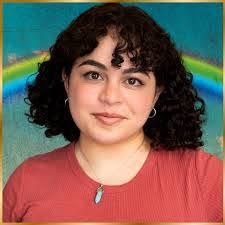 Whitney Dee's Instagram, Twitter & Facebook