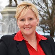 Top 10 Qualities of Highly Successful People What do you need to find and  develop within yourself to be successful?