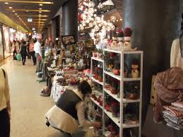 Vestea a fost adusă de ofiţerii de la poliția de frontieră. Targul De CrÄƒciun 20 24 Decembrie 2017 Iulius Mall Www Expotimisoara Ro