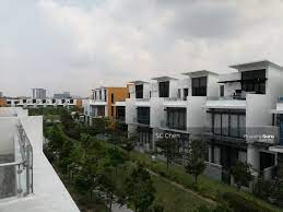 Some thought that smelly dumped me! Reed Lake Fields Sungai Besi Sungai Besi Kuala Lumpur 4 Bedrooms 3216 Sqft Terraces Link Houses For Rent By Sc Chen Rm 2 800 Mo 21812852