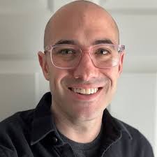 Colin Andrew (@cscatter) • Threads, Say more