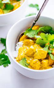 Thai Yellow Chicken Curry With Potatoes Pinch Of Yum Recipe Curry Recipes Food Thai Yellow Chicken Curry