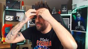 Auronplay vuelve a hablar de ark: Barcelona Youtuber Auronplay Reveals How He Was Reported To Police By Josep Maria Bartomeu Marca In English