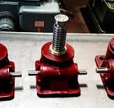 Screw jacks | Electromechanical Screw jack | Polimak