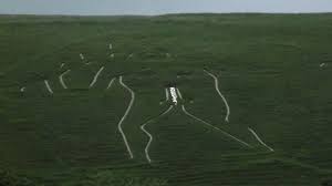 Olhos que veem luzes nas arvores e magia no ar… esse é o encanto que eu coloco no mundo! Cerne Abbas Giant Theresa Spelled Out On Chalk Figure S Penis Bbc News