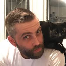 Travis Dearing's Instagram, Twitter & Facebook