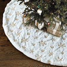 There are 1183 gold tree skirt for sale on etsy, and they cost 29,69 $ on average. Amazon Com Christmas Tree Skirt 48 Inches Large White Luxury Faux Fur Tree Skirt Christmas D Gold Christmas Tree Skirt Christmas Tree Skirt Xmas Tree Skirts
