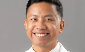 Student Pharmacist Ivann Agapito Receives the CSHP 2022 Student Leadership  Award