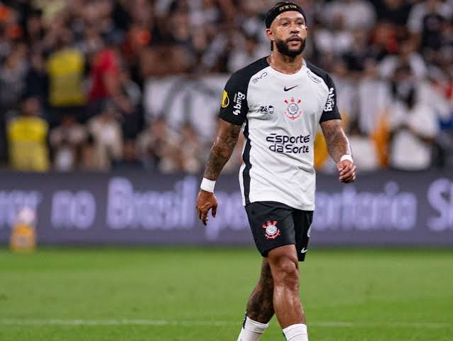 Memphis fala de p&ecirc;nalti perdido e promete mais t&iacute;tulos no Corinthians | CNN Brasil