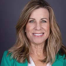 I am SOOOOO excited about this announcement! Welcome to the MMGY NextFactor  family Cassandra McAuley!