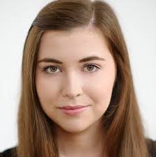 Claire Sullivan's Instagram, Twitter & Facebook