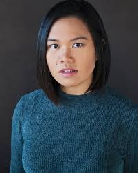 Jen Squire's Instagram, Twitter & Facebook