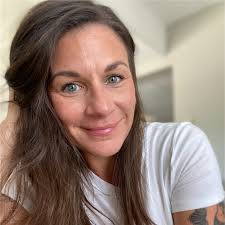 Shelley Poulsen Email & Phone Number