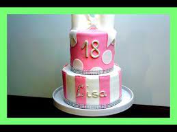 Es ist schlichtweg der tag, an dem (rein formal) die kindheit beendet ist, man verantwortung. Geburtstags Fondanttorte In Rosa Weiss 2 Etagen Torte 18 Geburtstagtorte Von Kuchenfee Youtube