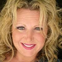 Cynthia Weyer's Instagram, Twitter & Facebook