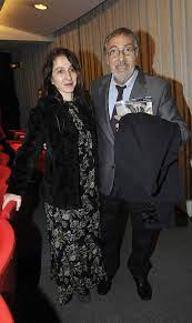 Maybe you would like to learn more about one of these? Famosos En El Estreno De Somos Child Free La Obra De Eugenia Tobal Y Gabriel Goity Infobae