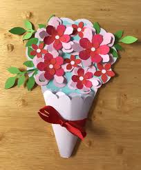 Como fazer flores de papel para decoração de festas, sejam infantis, festas temáticas como festa tropical, festa da primavera, piquenique. Buque De Flores De Papel Elo7