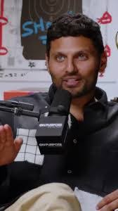 Ryan Hutton's Instagram, Twitter & Facebook