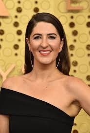 D'Arcy Carden at the 2019 Emmy Awards | These Sexy Emmys Red Carpet Dresses  Are So Hot, They Deserve an Award of Their Own | POPSUGAR Fashion UK Photo  56