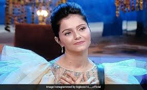 The season, which aired for over four months, has rubina dilaik, rahul vaidya, aly goni Oqcrsoiihgohxm