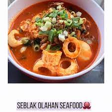 In the province of catania the traditional scacciata is made in two different ways: Seblak Seafood Apnormal Home Facebook