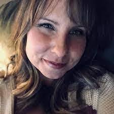 Heather Eastin's Instagram, Twitter & Facebook