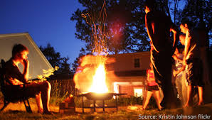 It's warm, relaxing & fun! Safety Tips For Outdoor Bonfires And Fire Pits