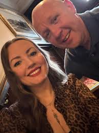 Hi Everyone! Back at the same table as 5 years ago today