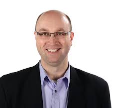 Stéphane Dion se joint au comité de direction