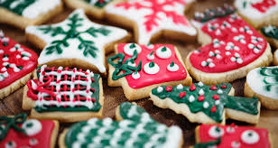 Quem não acha uma graça poder enfeitar a ceia natalina com biscoitos de natal lindos, coloridos e, claro, muito saborosos? Biscoitos De Natal Aprenda A Fazer A Guloseima Neste Post Oficina De Inverno