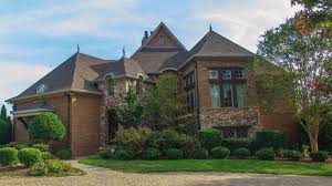 Stephen curry | house tour 2020 | penthouse in san fransisco, atherton mansion $31 million & moresubscribe: Golden State Warriors Stephen Curry Sells Waxhaw Home Charlotte Business Journal