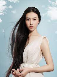 Take a look at these 20 asian with long hair and try any one of them out. é™€äº' Chic Hairstyles Asian Hair Black Hair Facts
