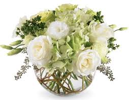 Sparks Flowers Sparks Florist 1001 Pyramid Way Suite 100 Sparks Nv 89431 Product Details Green Carnation White Flower Centerpieces Green Hydrangea