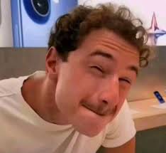 The way I would have held her down and popped it 😍