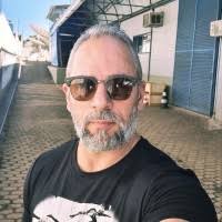 20+ "Erik Albuquerque" profiles