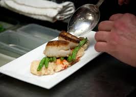 A dynamic comfort food restaurant at its core, kitchen + kocktails will focus on nicely plated comfort foods, including flavored fried chicken and lobster tails, shrimp and grits, creative waffles and other southern classics. Crave Kitchen And Cocktails