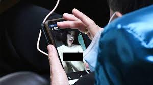 Gratis nonton video bokep, pornhub, xhamster, spankware, spankbank, xnxx, javtube, bangbross, redtube. Mirip Kasus Di Dpr Anggota Dewan Thailand Tertangkap Kamera Nonton Film Porno Saat Rapat Parlemen Tribunnewswiki Com Mobile