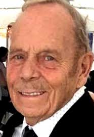 Darryl L. Dye, 80; Top Schwan's Salesman In Nation