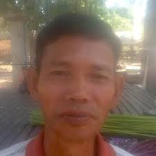 សាម រស់