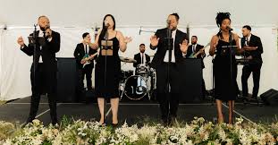 Tim lautzenheiser, john higgins, charles menghini, paul lavender, tom rhoades & don bierschenk. How Much Does It Cost To Hire A Live Wedding Band