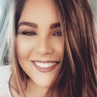 Amanda Moncure's Instagram, Twitter & Facebook