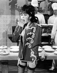 Natalie Wood In The Great Race 1965 Such A Funny Movie So Silly The Pie Fight Scene Was Epic Natalie Wood The Great Race Funny Movies
