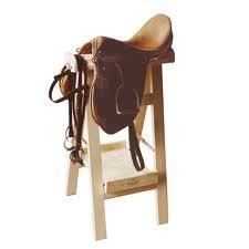 Porte Selle De Cheval En Bois Porte Selle Cheval De Bois Selle