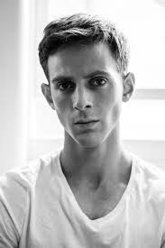 Jonny Powell herec/herečka • Filmožrouti.cz